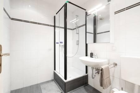 Grand Apartment Close To The Isar And Citycenter München Ngoại thất bức ảnh